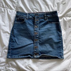 JULIES (Cello)- Jean skirt.